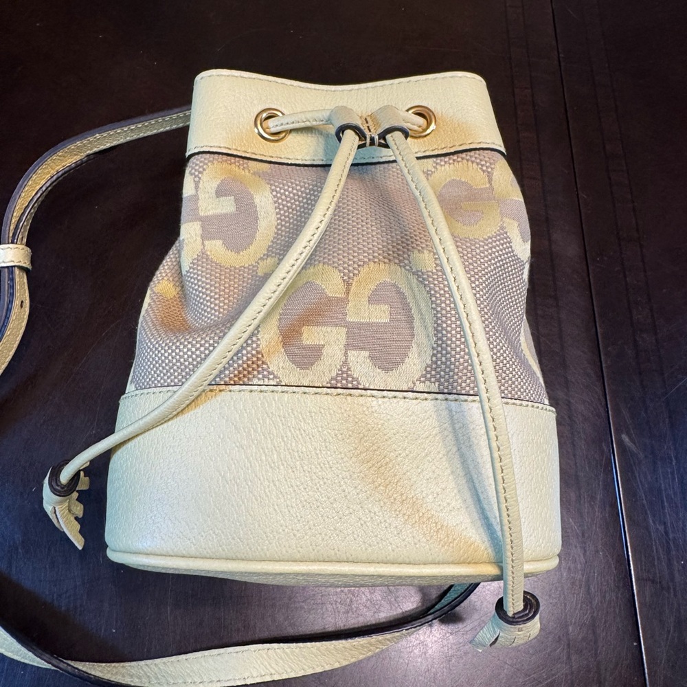 New Authentic Gucci GG Supreme Jumbo Logo Bucket Shoulder Bag - Picture 9 of 13